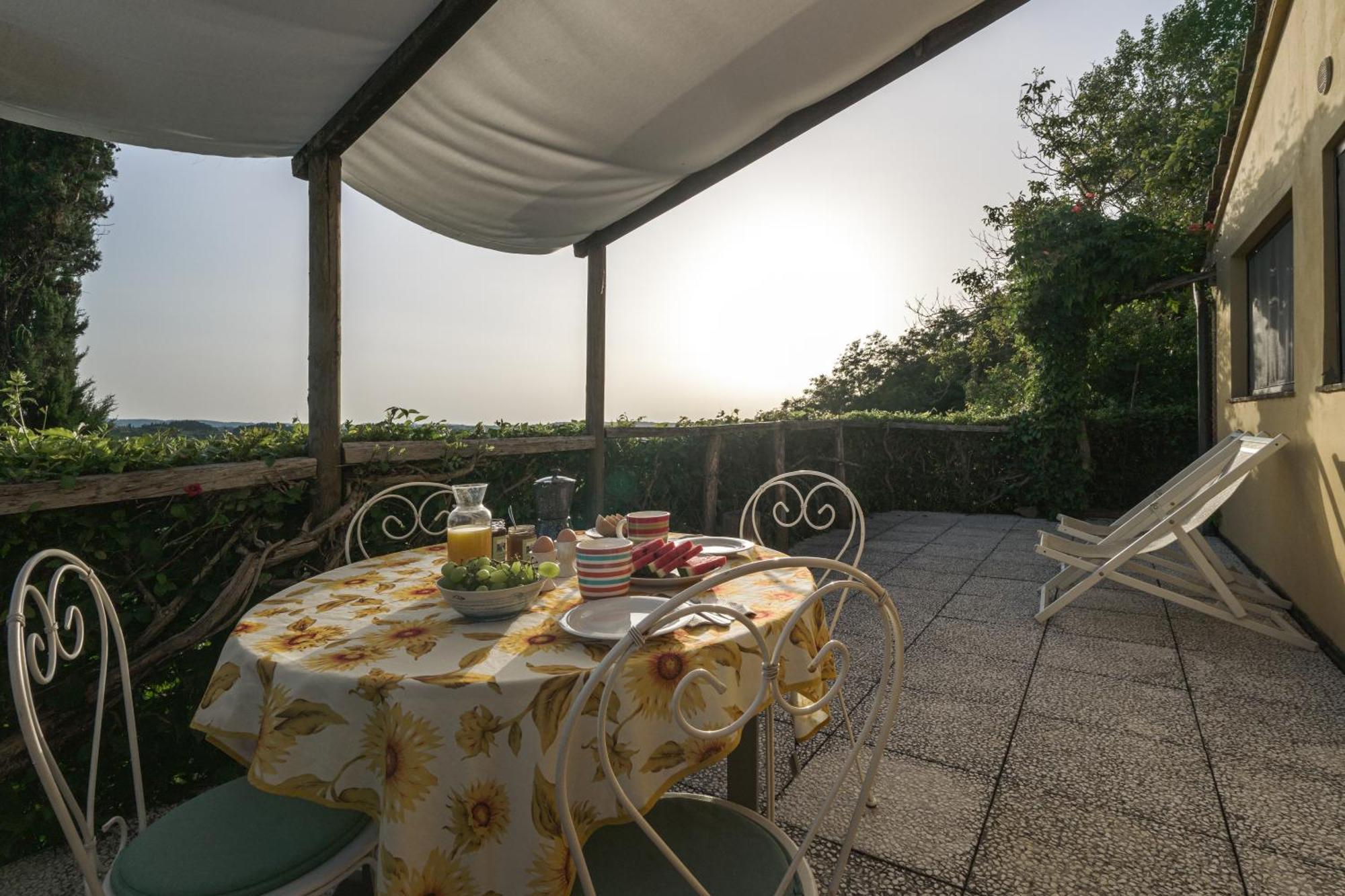 Agriturismo La Ca'Solare Palaia Eksteriør billede