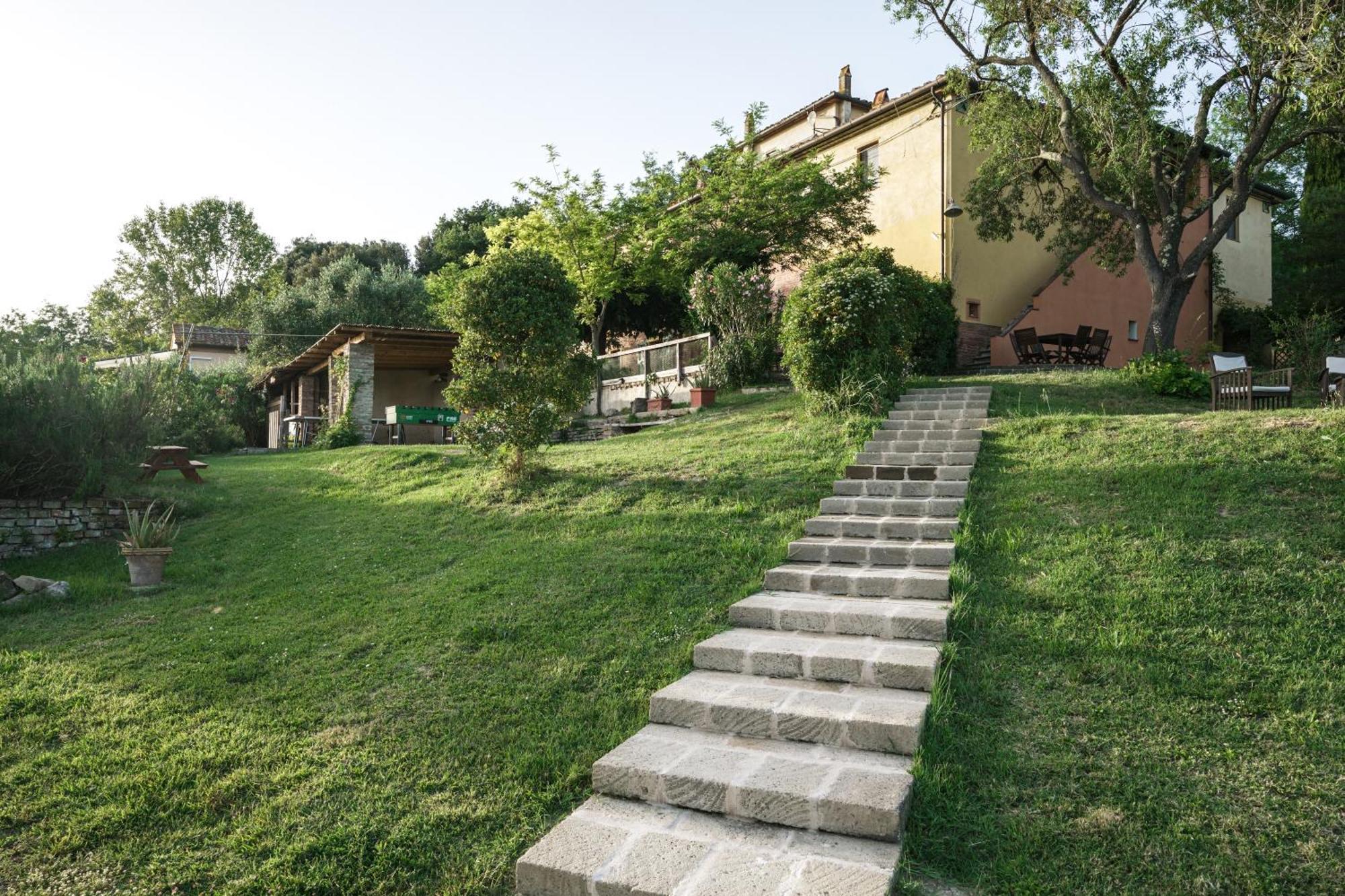 Agriturismo La Ca'Solare Palaia Eksteriør billede